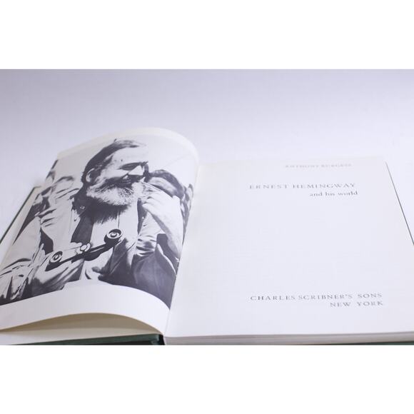 Ernest Hemingway His world, Book, Two dollars, Literary genius, 20th Century - Picture 3 of 5